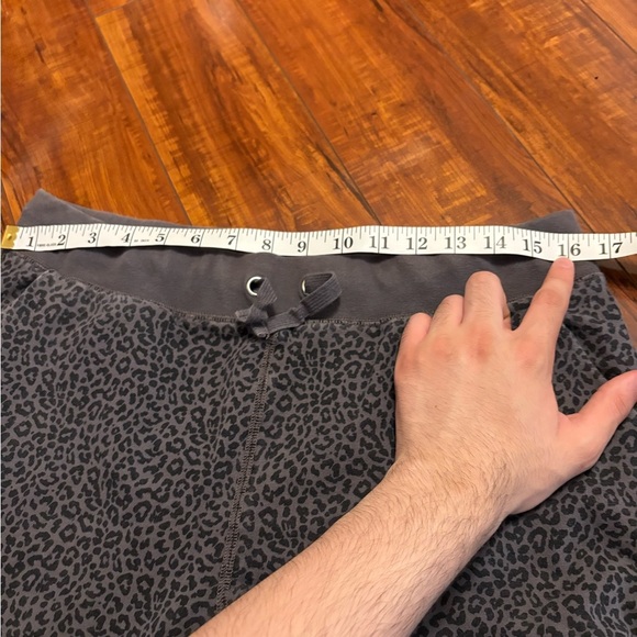 J.Crew Factory Leopard Print Terry Joggers cotton Sweatpants Size Large - Picture 2 of 15